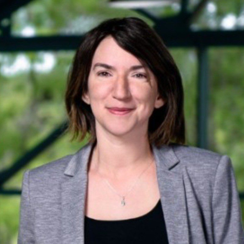 theresa neil headshot